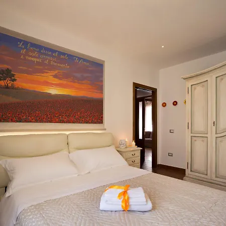 Casa Vacanze Divina * Castel San Niccolo