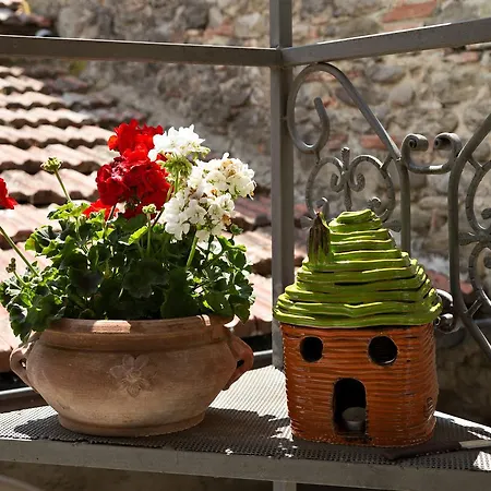 Casa Vacanze Divina Feriehus Castel San Niccolo